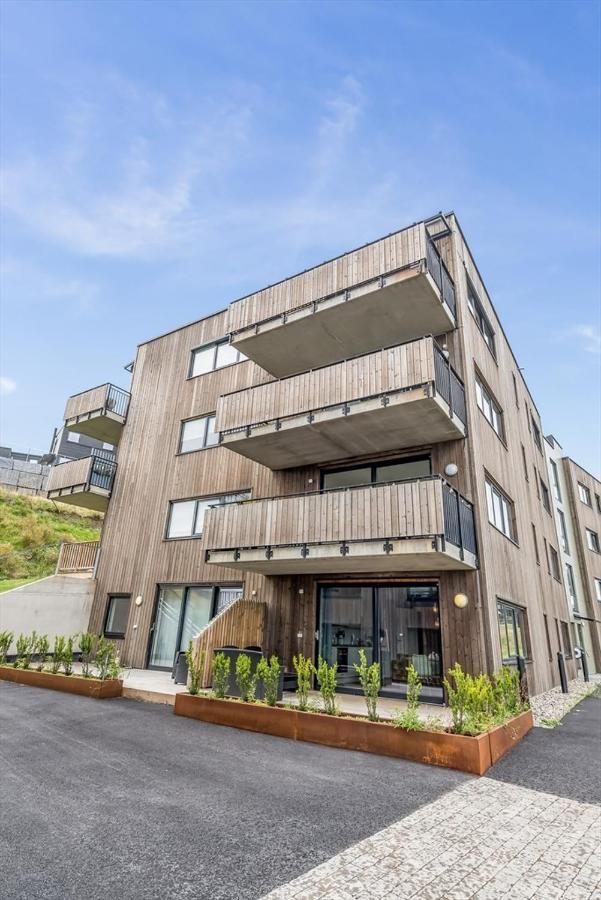 In Kjeller - New, Modern And Appartement *